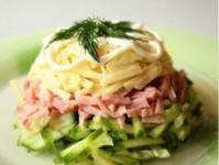 Delicious and nutritious salad with ham and Chinese cabbage