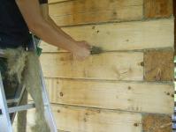 Як вирівнювати стіни в дерев'яному будинку: вибір матеріалів та технології Як вирівняти стіни зрубу своїми руками