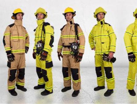Características e tipos de roupas de combate de bombeiro